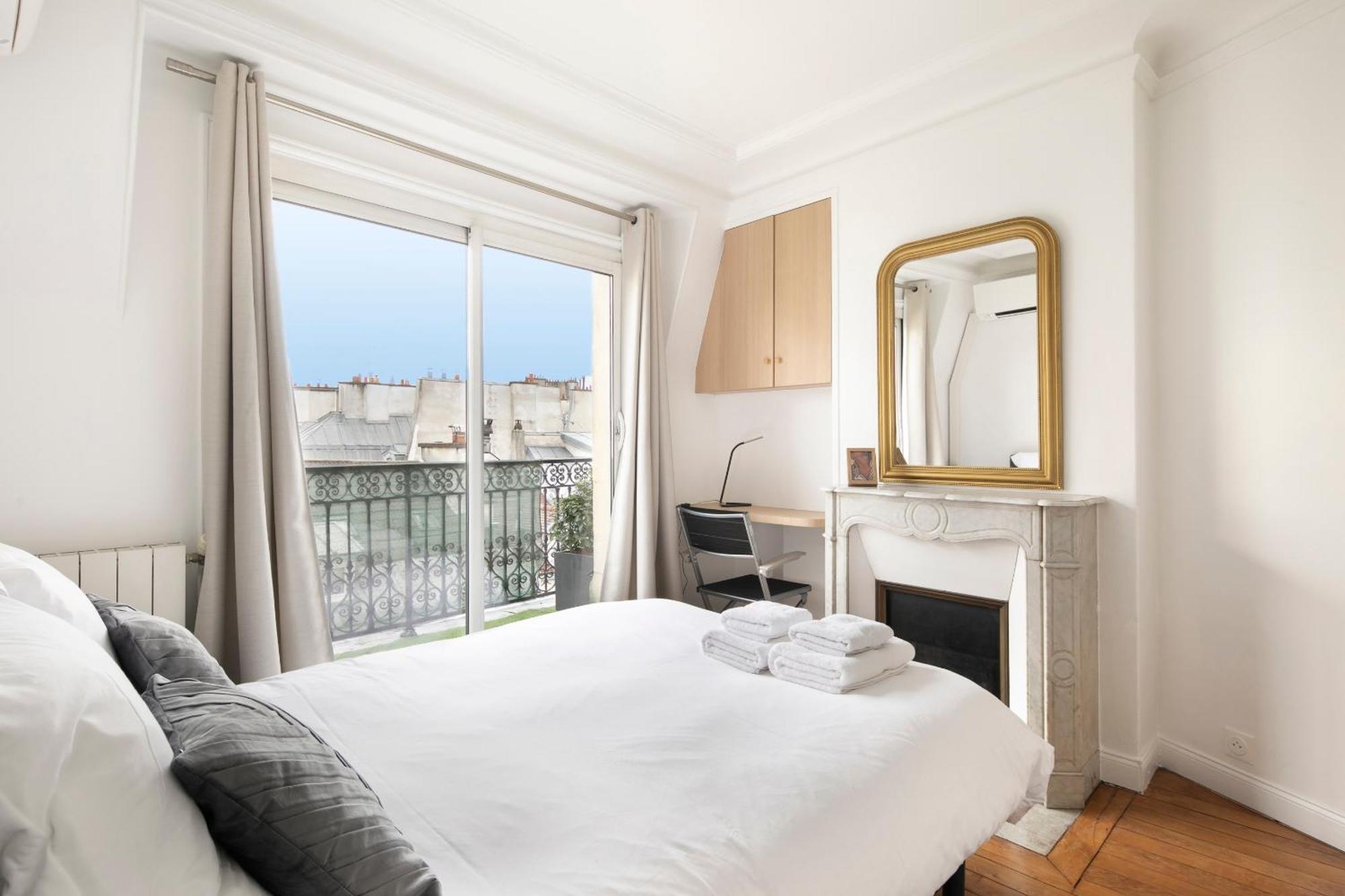 Vertus Apartment *